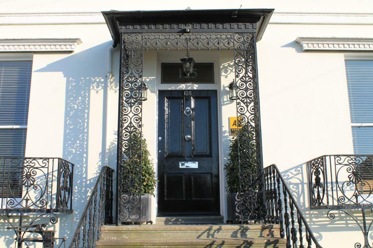 The Battledown Hotel Cheltenham Exterior photo